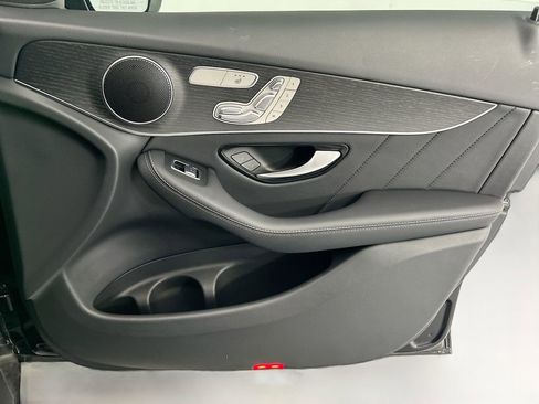 Certified 2022 Mercedes-Benz GLC 300 image 23