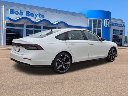 New 2026 Honda Accord SE image 5