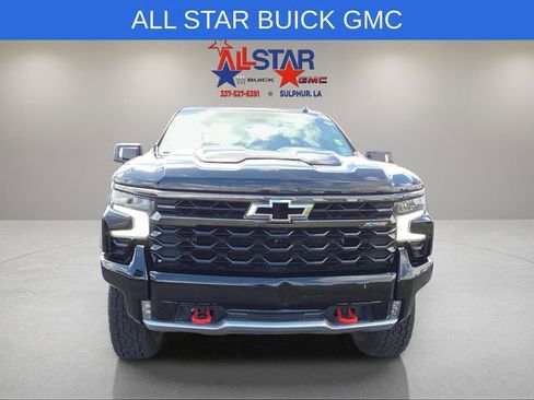 Used 2023 Chevrolet Silverado 1500 ZR2 w/ Technology Package AWD/4WD image 2