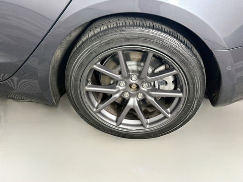 Used 2019 Tesla Model 3 Standard Range Plus RWD image 11