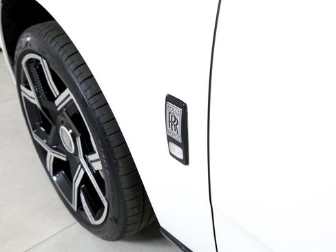 Used 2026 Rolls-Royce Cullinan AWD/4WD image 47