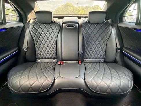 Used 2025 Mercedes-Benz S 580 4MATIC Sedan image 17