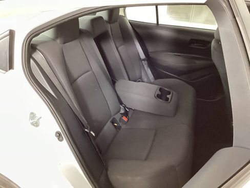 Used 2024 Toyota Corolla LE FWD image 32