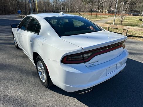 Used 2023 Dodge Charger SXT image 6