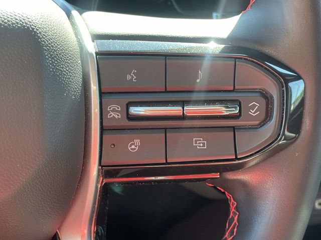 Used 2023 Chevrolet Colorado Z71 w/ Z71 Convenience Package 2 AWD/4WD image 22