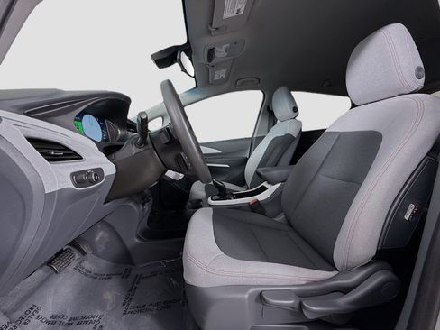 Used 2019 Chevrolet Bolt LT FWD image 21