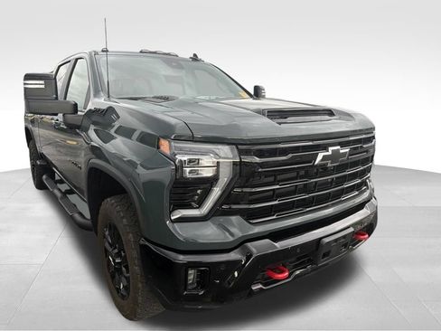 Used 2025 Chevrolet Silverado 2500 LT w/ Trail Boss Package AWD/4WD image 34