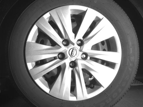 Used 2025 Nissan Sentra S FWD image 16