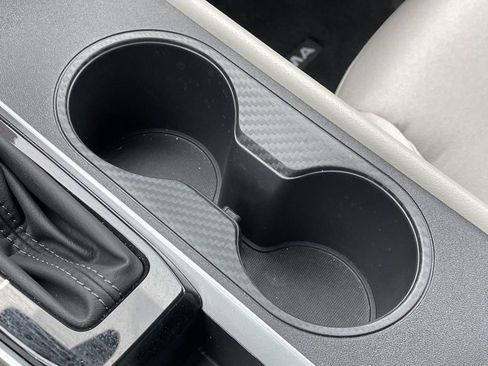 Used 2025 Nissan Altima 2.5 SV image 29