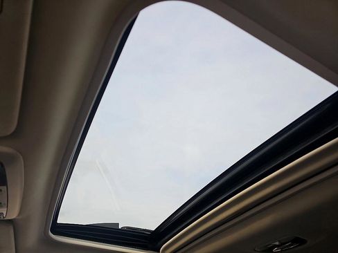 Used 2019 Subaru Outback 2.5i Limited image 31