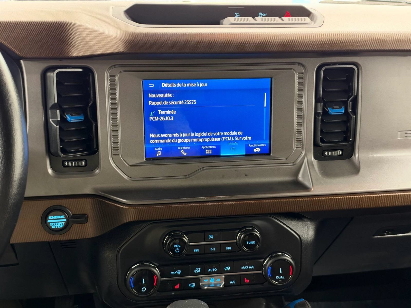 Used 2022 Ford Bronco Outer Banks AWD/4WD image 31