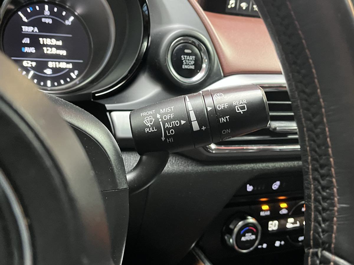 Used 2018 MAZDA CX-9 Signature AWD/4WD image 17