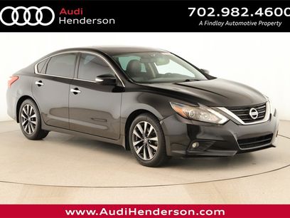Used 2017 Nissan Altima 2.5 SL w/ 2.5 Technology Package