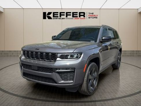 New 2026 Jeep Grand Cherokee L Limited AWD/4WD image 1