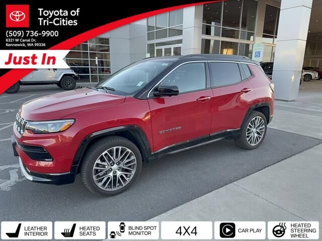Used 2023 Jeep Compass Limited w/ Elite Group AWD/4WD image 1