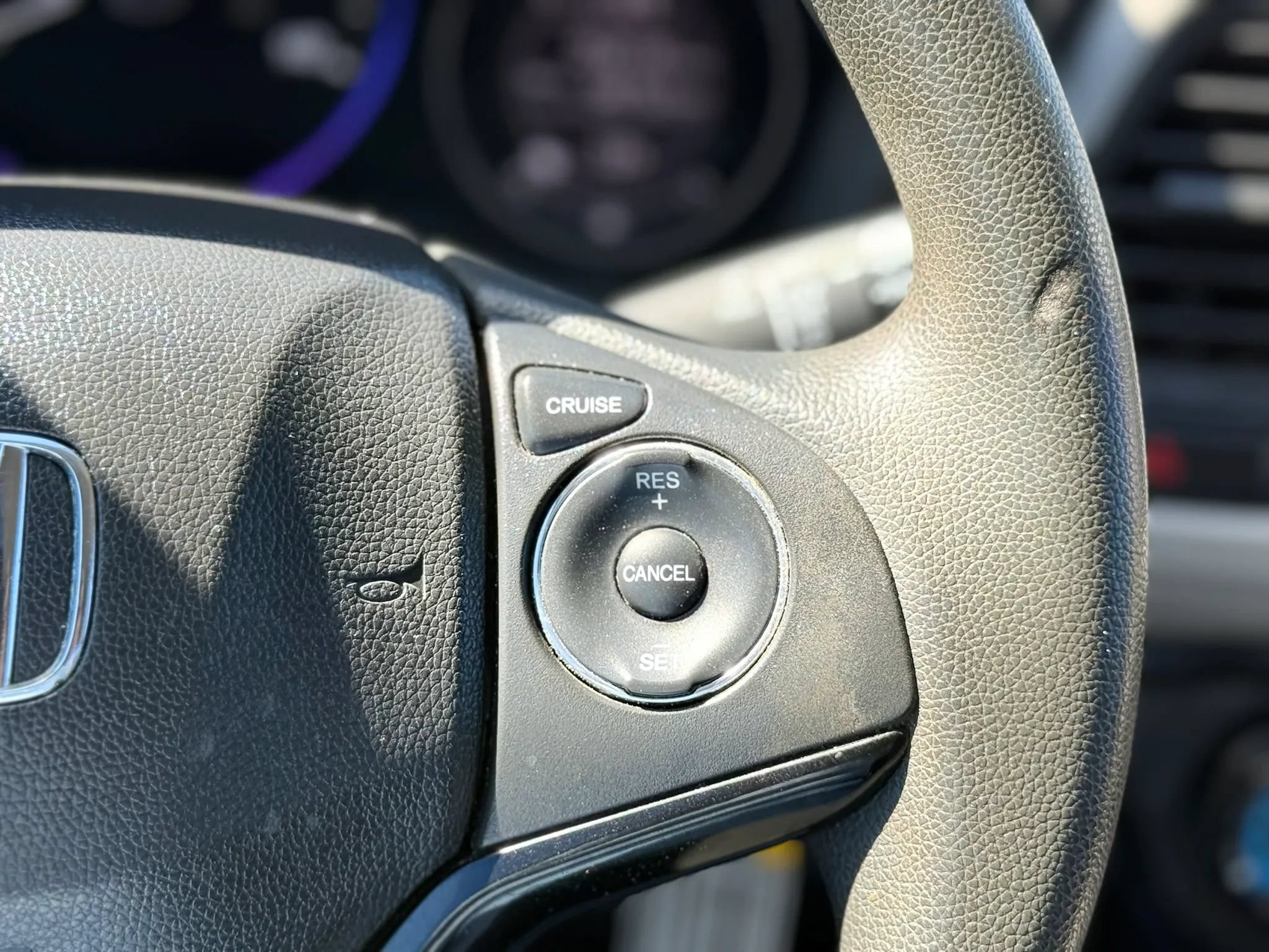 Used 2016 Honda HR-V LX image 34