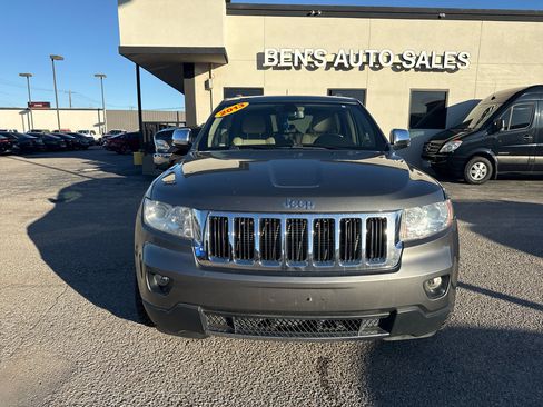 Used 2013 Jeep Grand Cherokee Limited image 3