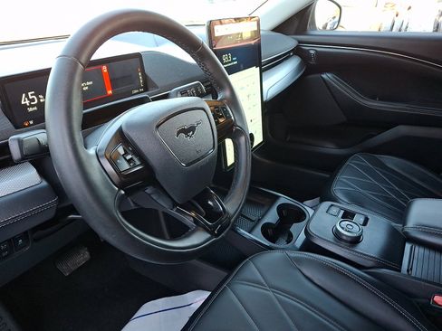 Used 2023 Ford Mustang Mach-E Select image 16