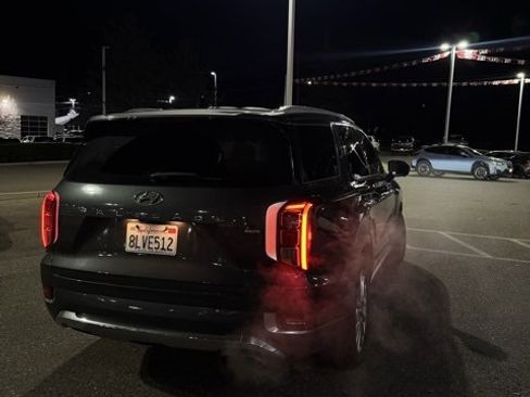 Used 2020 Hyundai Palisade Limited image 14