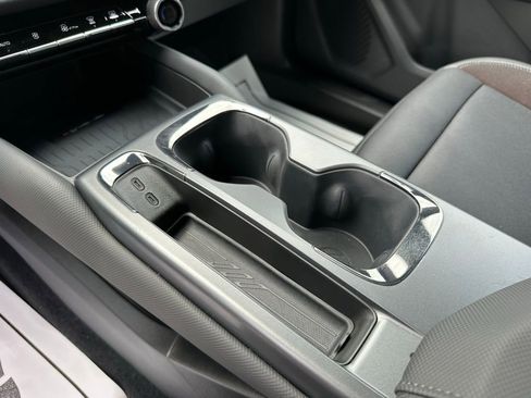 New 2025 Chevrolet Equinox EV RS w/ Convenience Package II FWD image 55