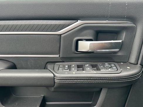 New 2026 RAM 2500 Big Horn AWD/4WD image 10