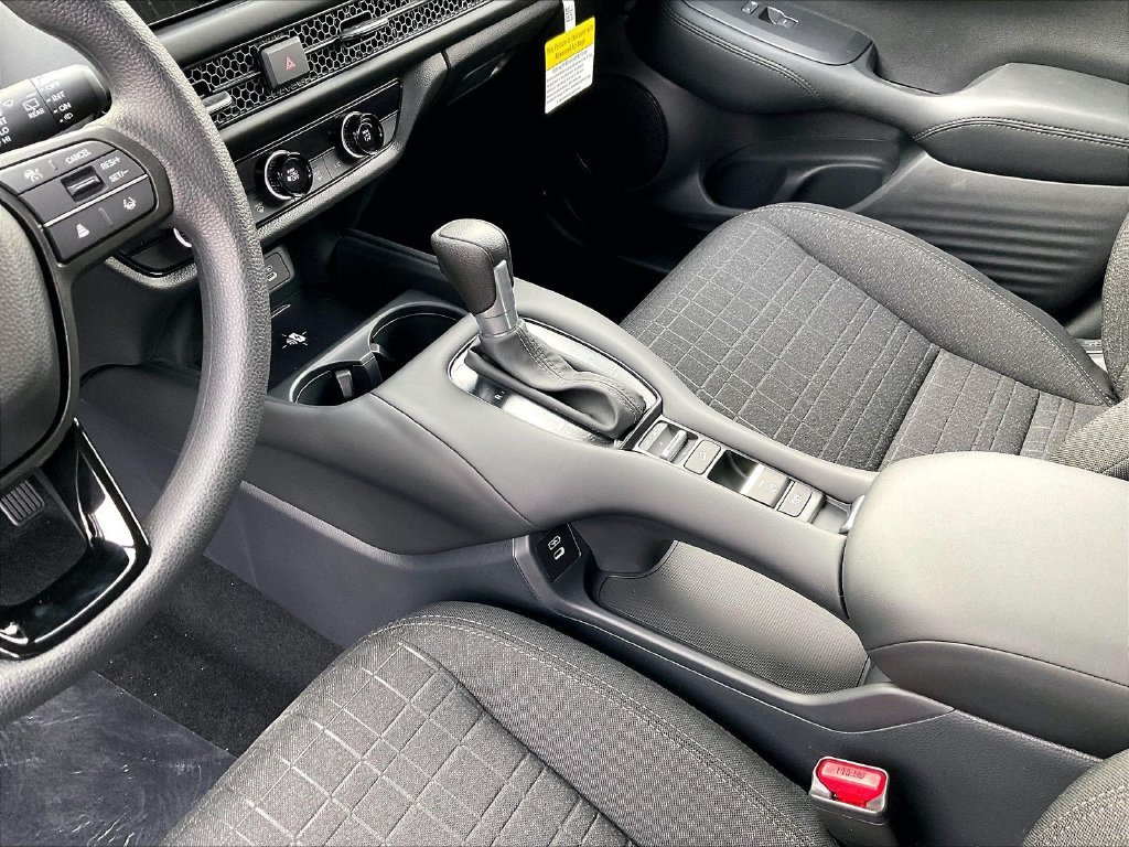 New 2027 Honda HR-V LX image 13