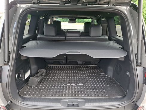 New 2026 Lexus GX 550 AWD/4WD image 16