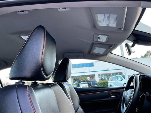 Used 2017 Toyota Corolla SE w/ Protection Package FWD image 27