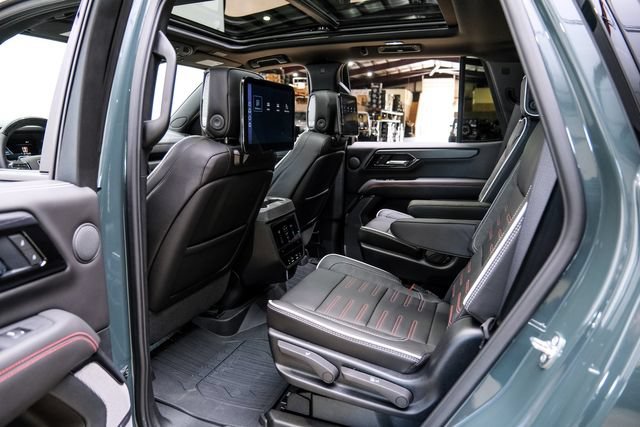 Used 2026 GMC Yukon AT4 Ultimate AWD/4WD image 17
