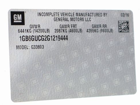 Used 2016 Chevrolet Express 4500 w/ Chrome Appearance Package image 33