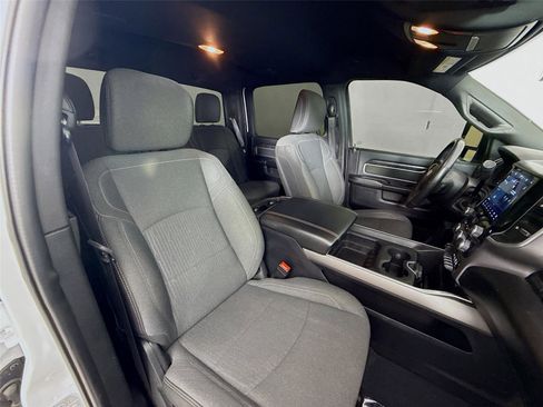 Used 2024 RAM 3500 Big Horn w/ Sport Appearance Package image 23