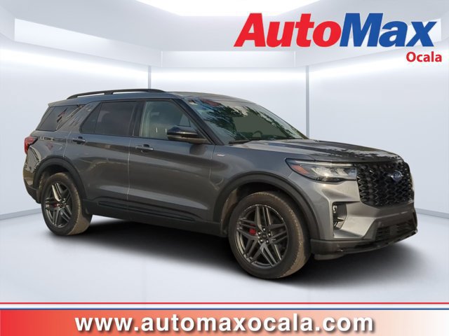 Used 2025 Ford Explorer ST-Line w/ ST-Line Street Pack AWD/4WD image 1