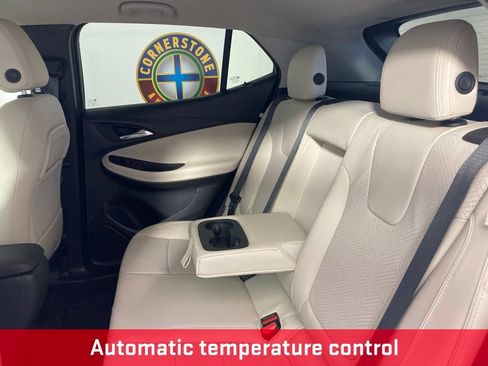 Used 2023 Buick Encore GX Essence w/ Sport Touring Package AWD/4WD image 18