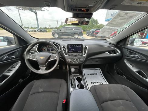 Used 2024 Chevrolet Malibu LS image 22