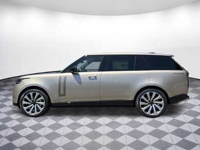 New 2026 Land Rover Range Rover Long Wheelbase SE