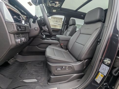 New 2026 GMC Yukon XL Denali w/ Sun & Power Step Package image 13