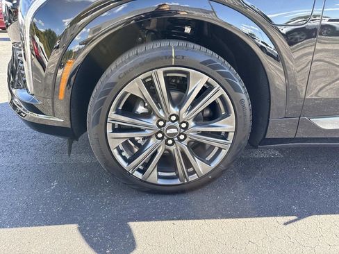 New 2026 Cadillac Optiq Sport 2 image 10