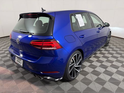 Used 2018 Volkswagen Golf R 4-Door AWD/4WD image 9