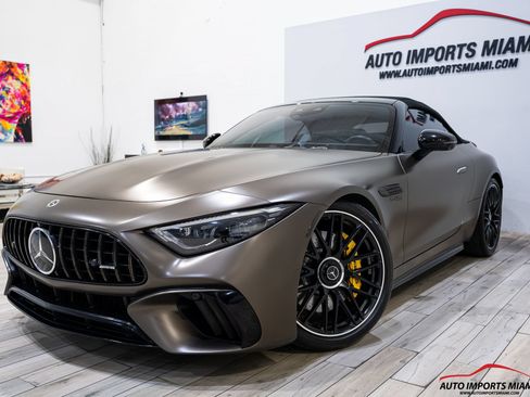 Used 2022 Mercedes-Benz SL 55 AMG 4MATIC image 1