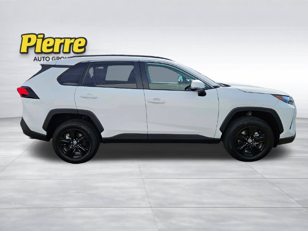 Used 2024 Toyota RAV4 XLE FWD image 6