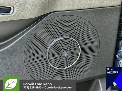 Used 2019 Ford Expedition Limited w/ Equipment Group 301A AWD/4WD image 23