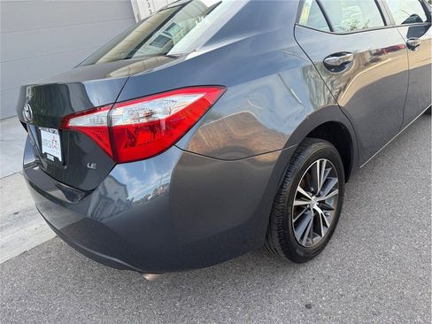 Used 2016 Toyota Corolla LE FWD image 46