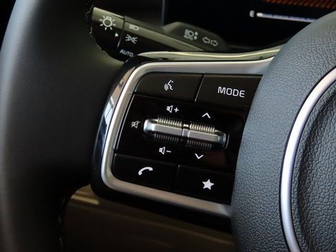 New 2025 Kia Sorento S w/ Panoramic Sunroof Package image 28