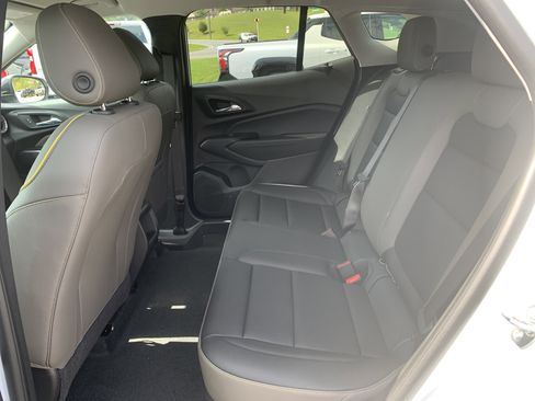 New 2026 Chevrolet Trax ACTIV w/ Driver Confidence Package FWD image 18