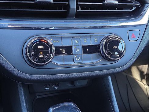 New 2026 Buick Envista Preferred w/ Advanced Safety Package image 18