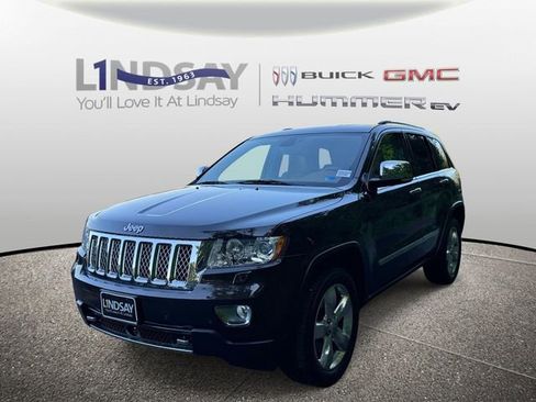 Used 2013 Jeep Grand Cherokee Overland Summit AWD/4WD image 5