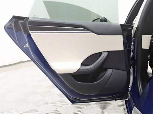 Used 2023 Tesla Model S Plaid image 36