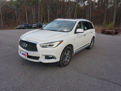 Used 2020 INFINITI QX60 Luxe image 29