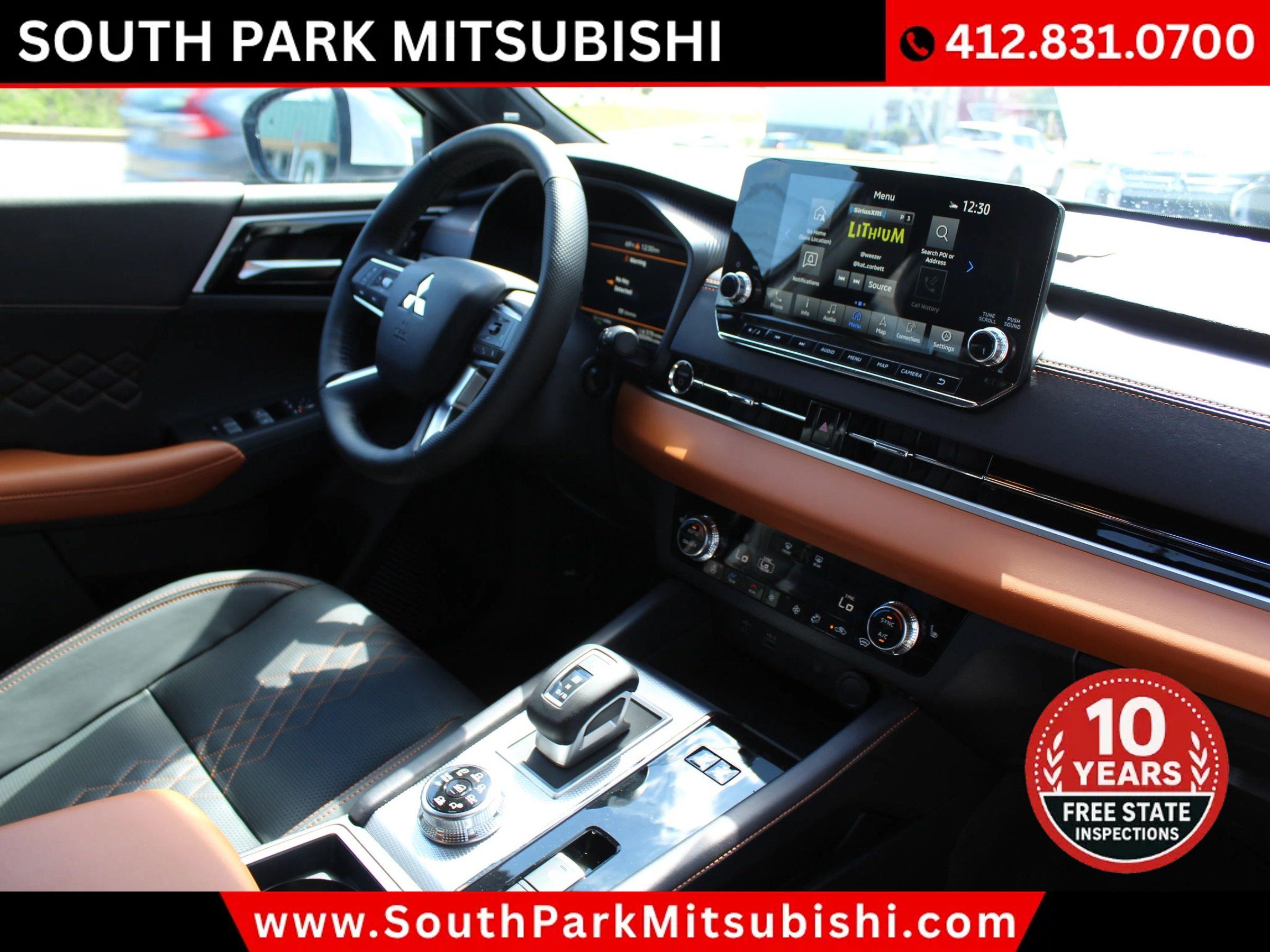 Used 2025 Mitsubishi Outlander 4WD Plug-In Hybrid image 10