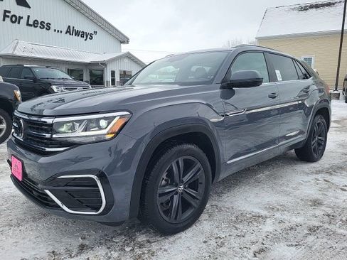 Used 2020 Volkswagen Atlas Cross Sport SE image 24